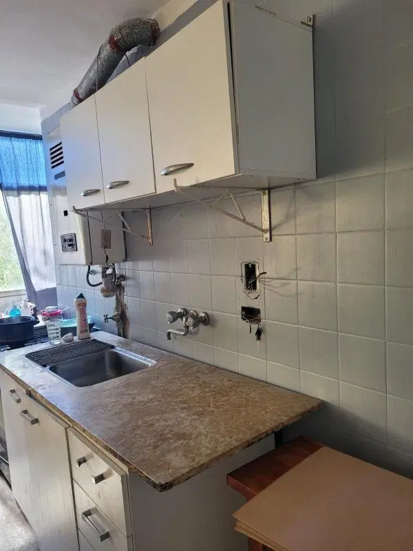 Departamento en venta - 2 Dormitorios 1 Baño 1 Cochera - 65Mts2 - Avellaneda 4