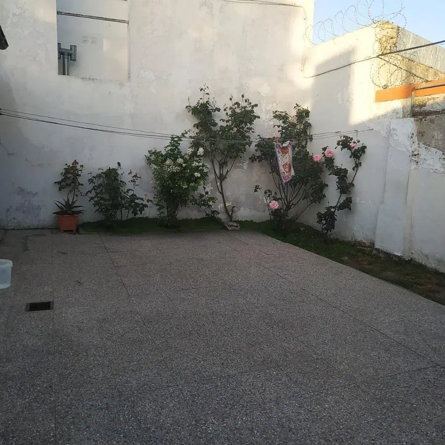 Casa en venta - 3 Dormitorios 2 Baños - Mar del Plata 5