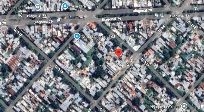 Casa en venta - 3 Dormitorios 1 Baño - Los Hornos 3