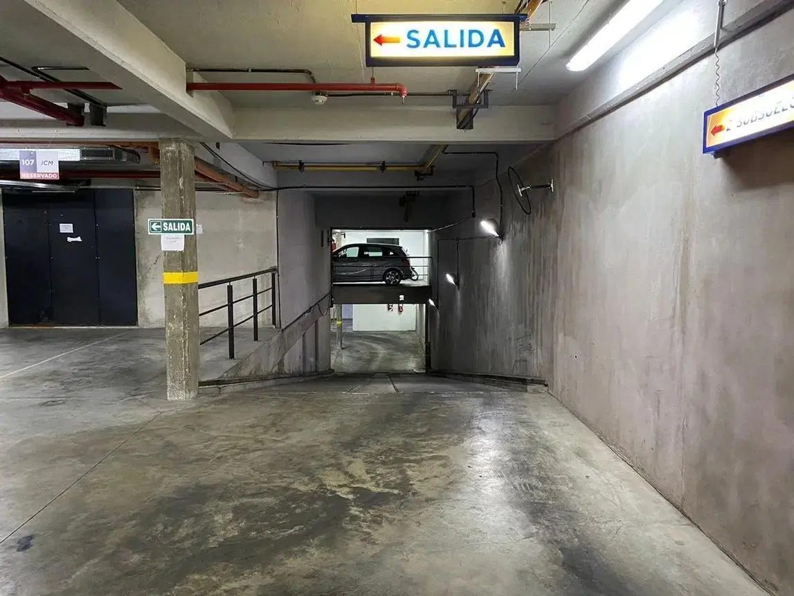 Cochera en venta - 11.45Mts2 - La Plata 2