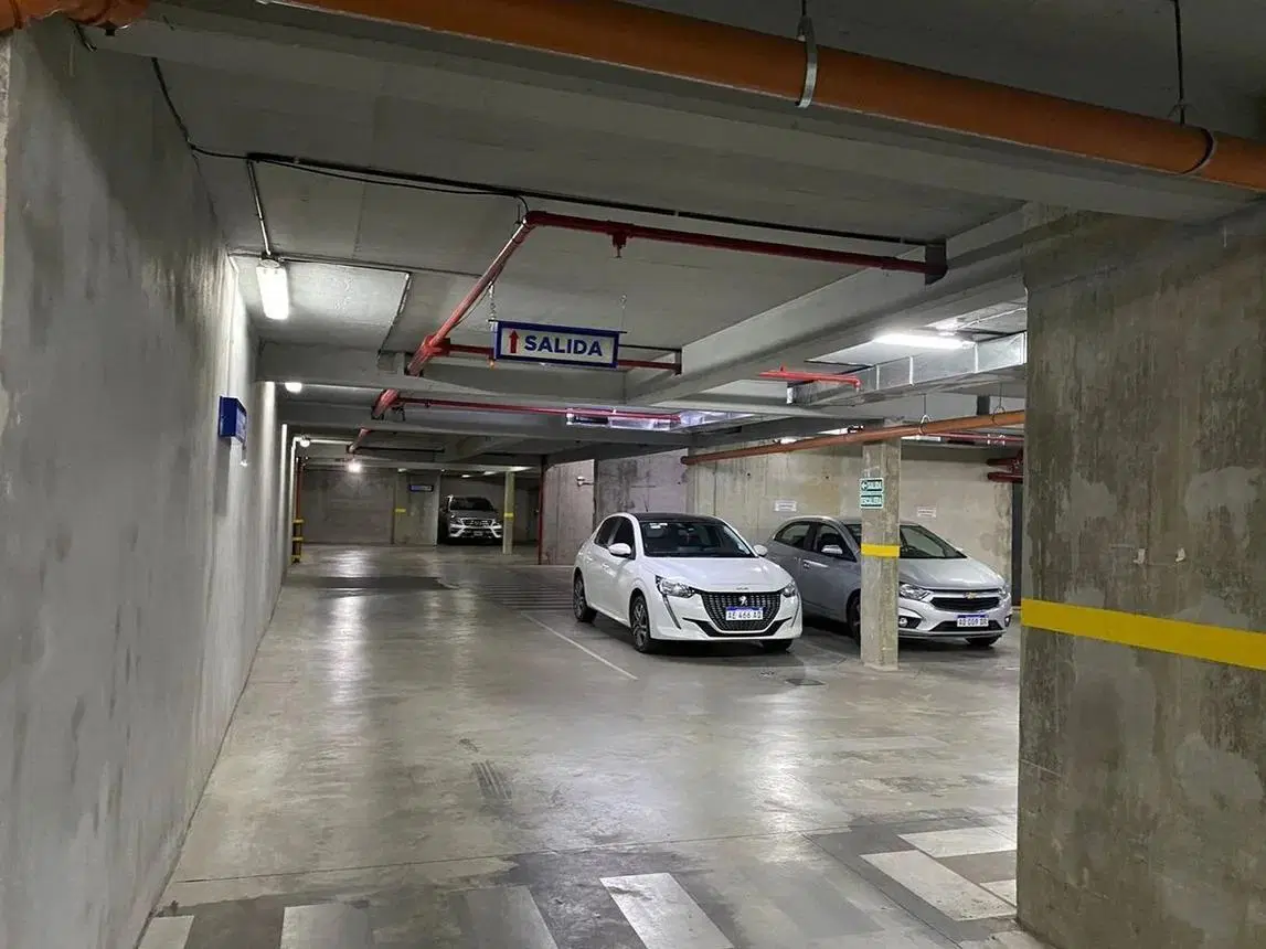 Cochera en venta - 11.45Mts2 - La Plata 4