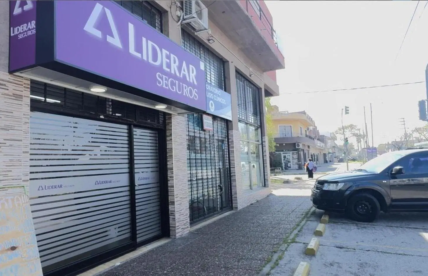 Edificio Comercial en venta - 14 Ambientes - Quilmes 3