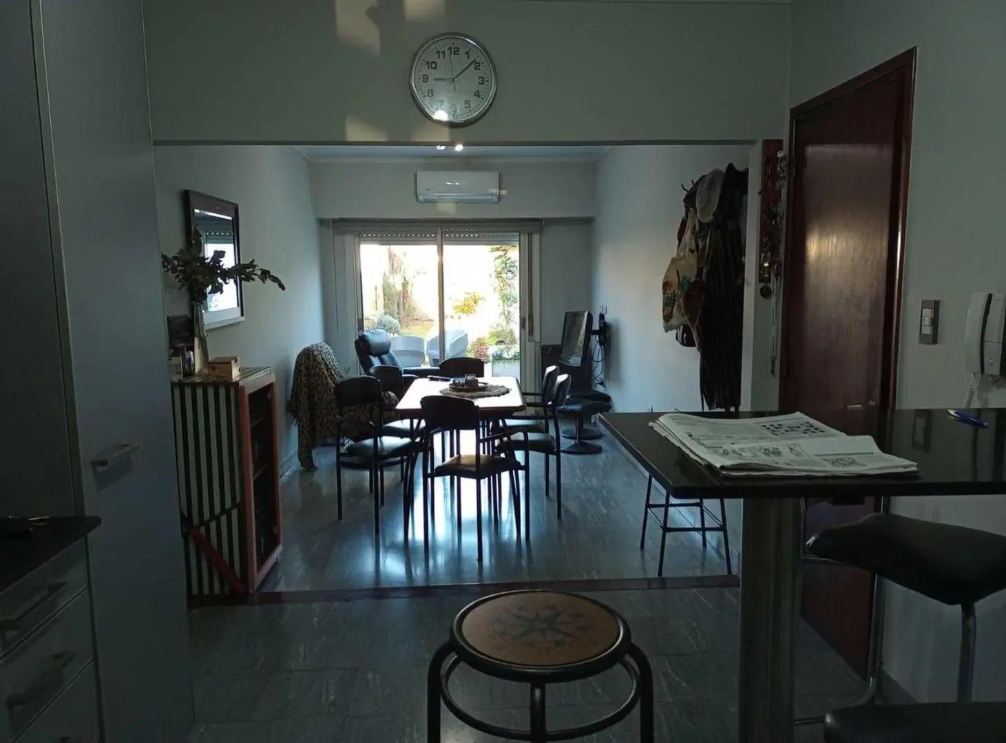 Casa en venta - 4 Dormitorios 2 Baños - Villa Elvira 5