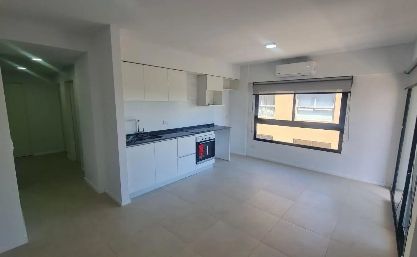 Departamento en venta - 2 Dormitorios 2 Baños - Ituzaingó 1