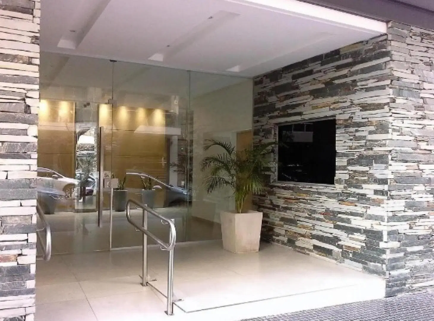 Departamento en venta - 2 Dormitorios 2 Baños - Parque Chacabuco 2
