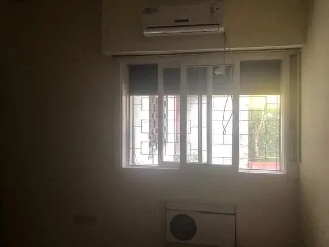 Casa en venta - 2 Dormitorios 2 Baños - Cochera - 383Mts2 - Ituzaingó 1