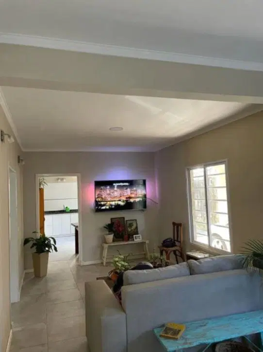 Casa en venta - 5 dormitorios 4 baños - 400mts2 - Mar De Ajó 3