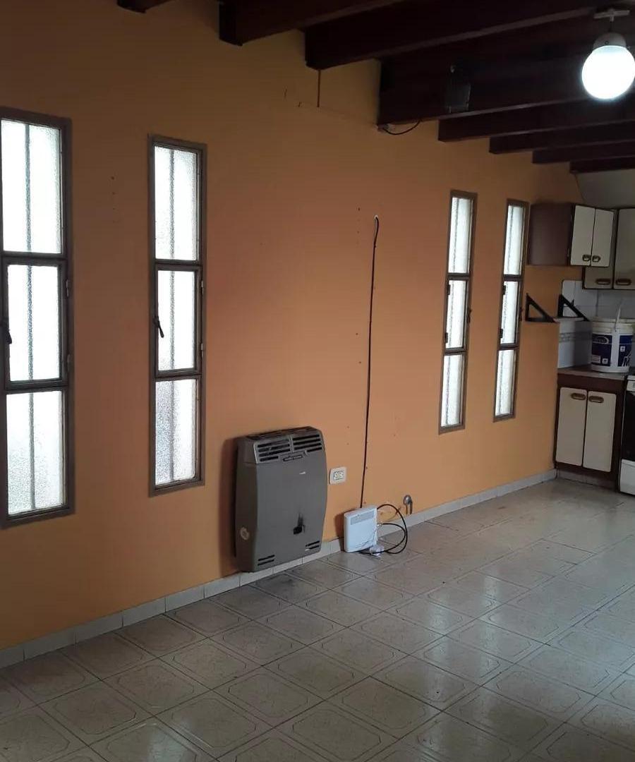 Departamento en venta - 2 Dormitorios 1 Baño - 72Mts2 - Ringuelet