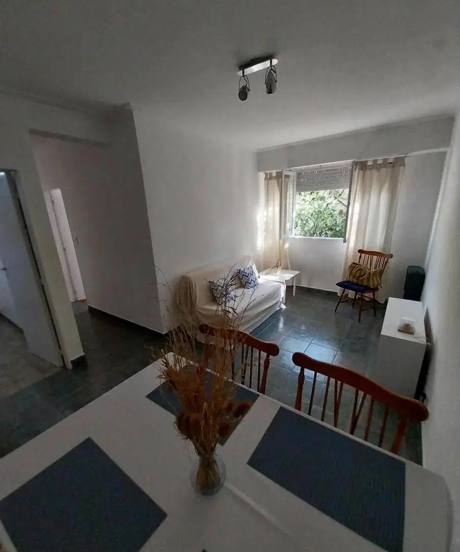 Departamento en alquiler - 2 Dormitorios 1 Baño - Mar Del Plata 2