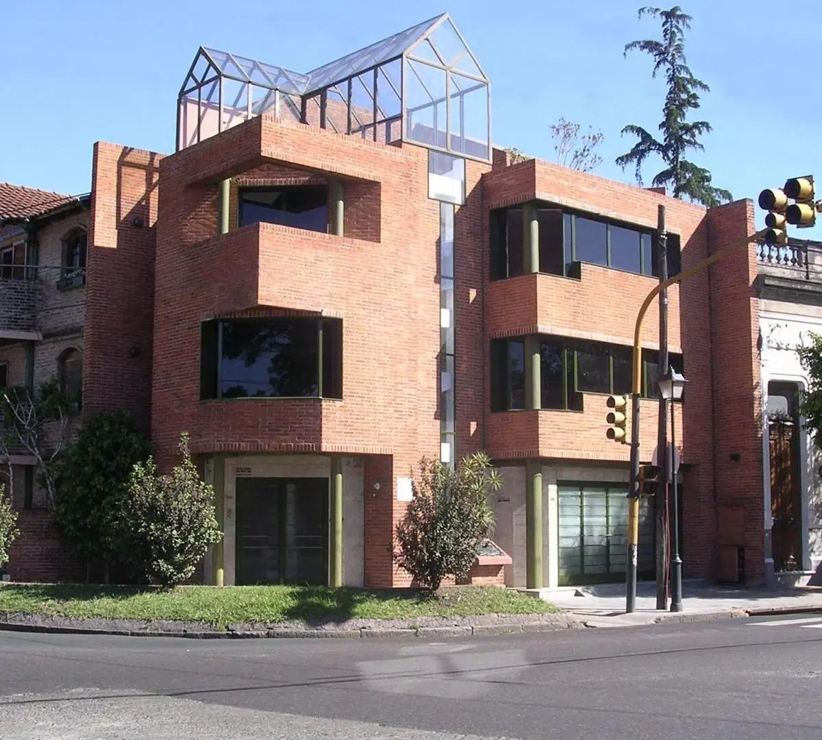 Oficina en alquiler - 2 Baños - San Isidro 4