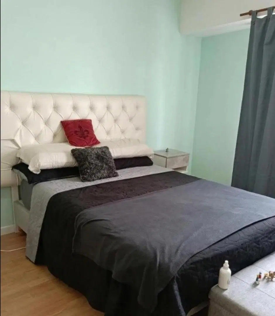 PH en venta - 4 Dormitorios 2 Baños - Flores 8