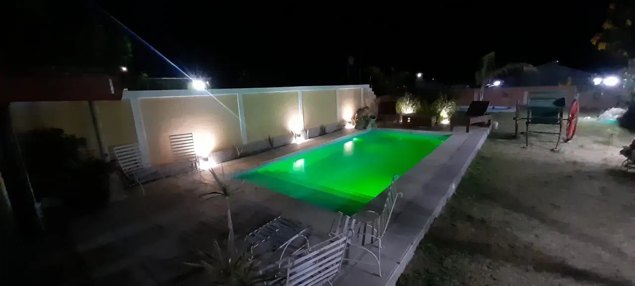 Casa en venta - 5 Dormitorios 3 Baños - 800Mts2 - General Alvear 2