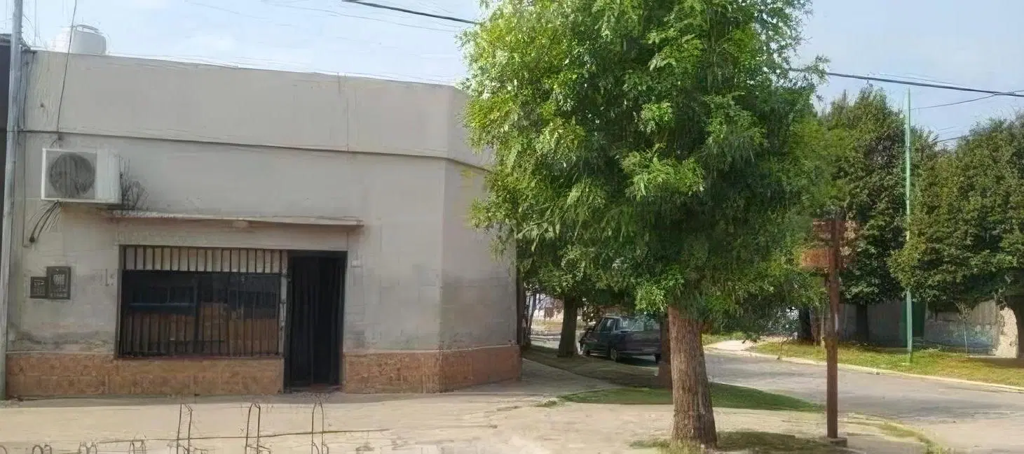 Edificio Comercial en venta - 3 Monoambientes 1 Local - 250 mts2 - Ramallo 2