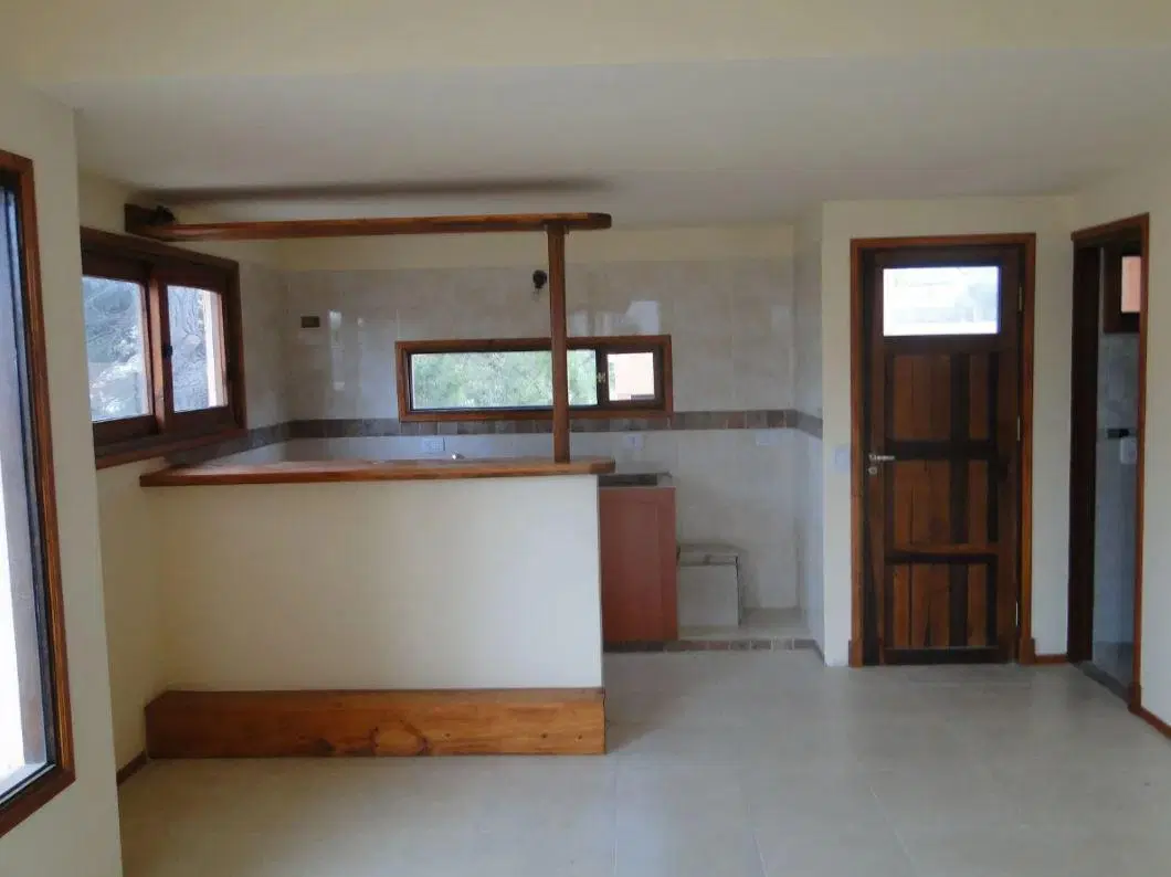Casa en venta - 3 dormitorios 2 baños - Cochera - 115mts2 - San Bernardo Del Tuyu 5
