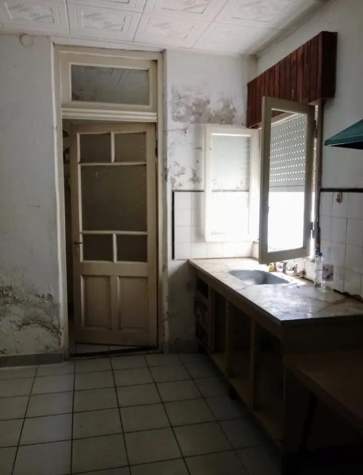 Casa en venta - 2 Dormitorios 2 Baños - Cochera - 243Mts2 - Salto 2