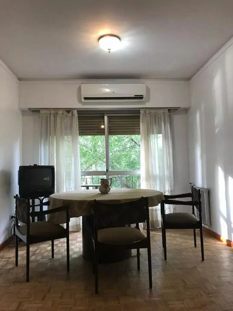 Departamento en venta - 2 Dormitorios 1 Baño - 75Mts2 - Mar del Plata 2