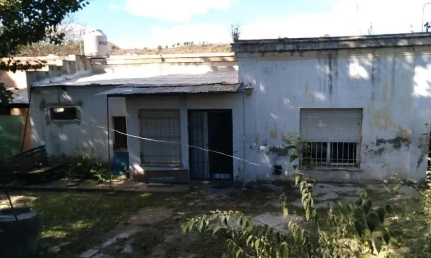 Casa en Venta - 3 dormitorios 1 baño - 834mts2 - Olavarria 4