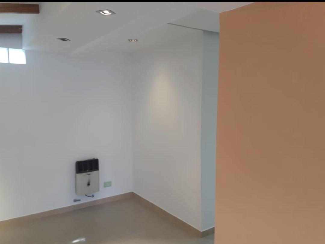 PH en venta - 1 Dormitorio 1 Baño - 80Mts2 - Caseros