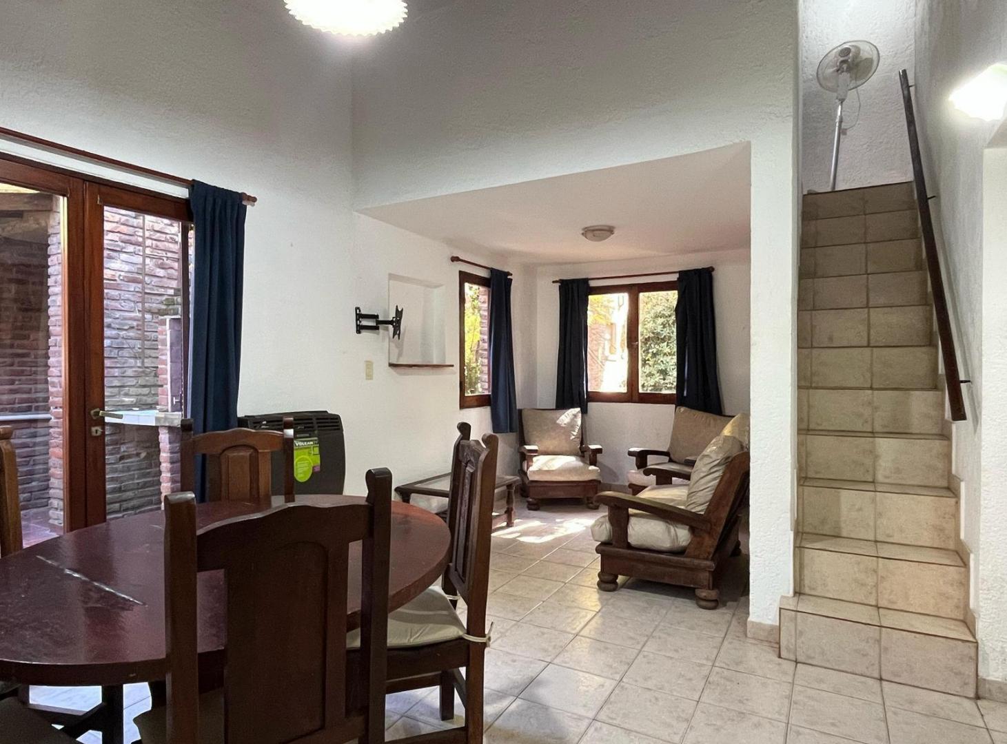 Foto de Departamento en venta - 3 Dormitorios 2 Baños - Pinamar, imagen 2