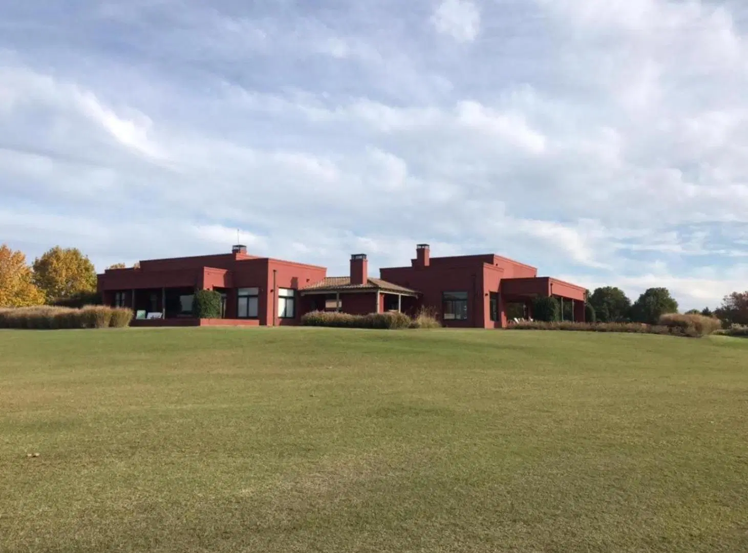 Terreno en venta - 2.100Mts2 - La Primavera Golf, Carlos Keen 3