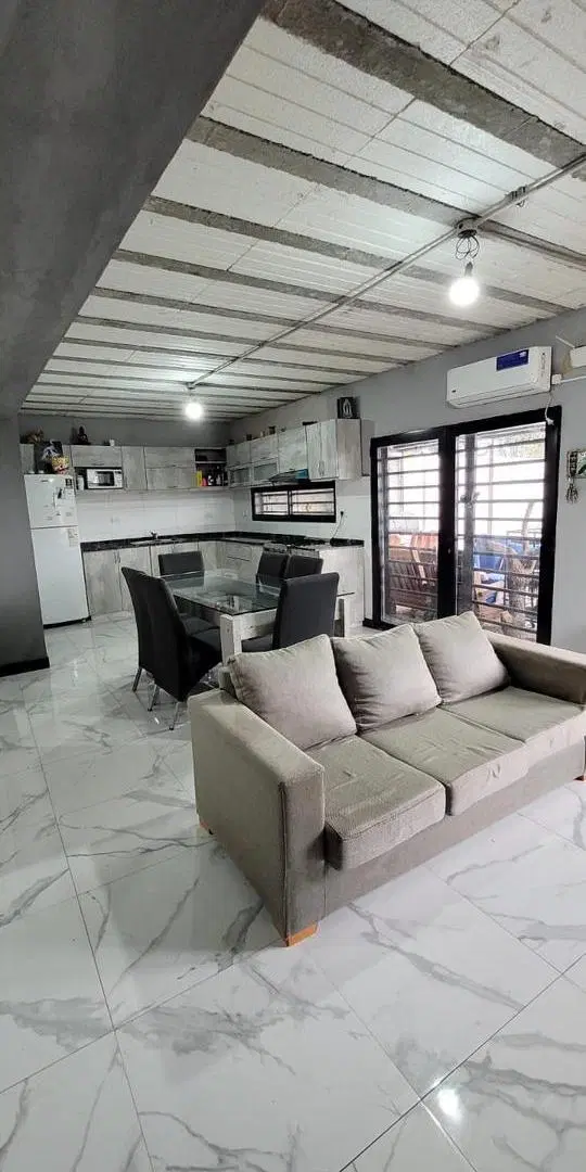 Casa en venta - 1 Dormitorio 1 Baño - Cochera - 330Mts2 - El Pato, Berazategui 5