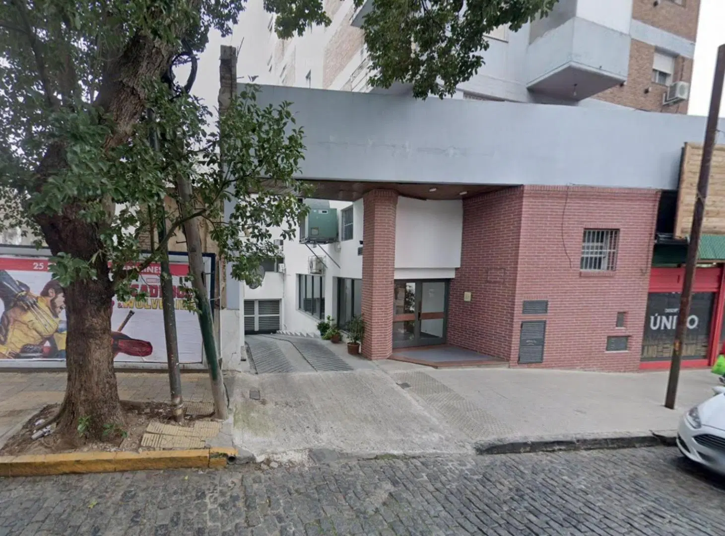 Cocheras en venta - 25Mts2 - San Isidro 3