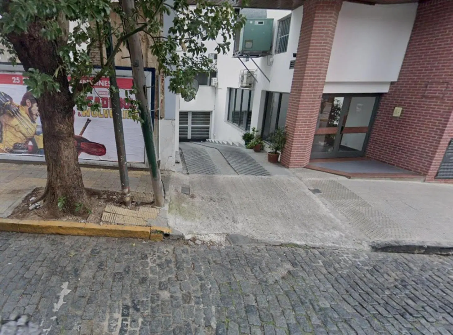 Cocheras en venta - 25Mts2 - San Isidro 2