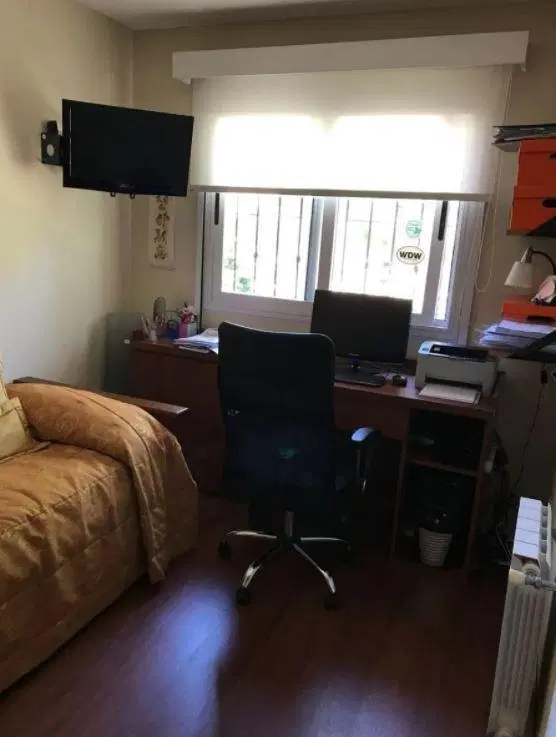 Casa VENTA 4 dormitorios -4 baños -590mts2 totales- Ranelagh 4