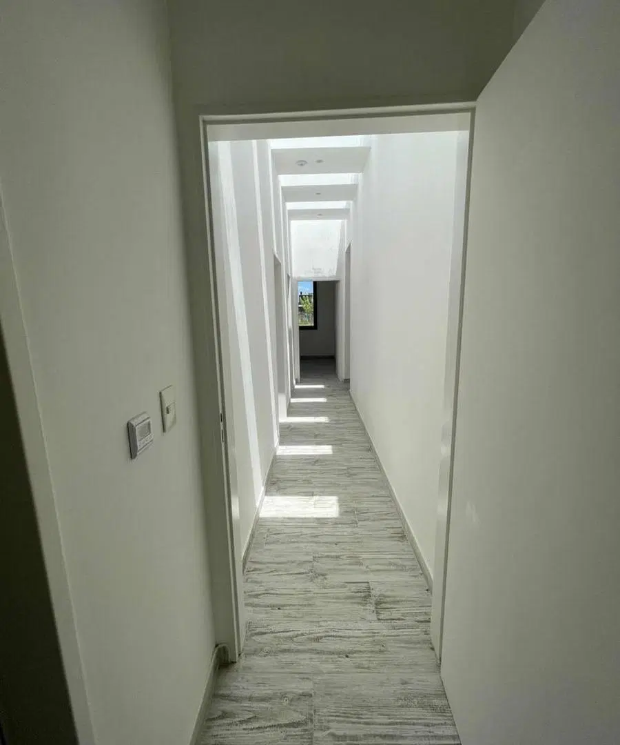 Casa en venta - 3 Dormitorios 4 Baños - Cocheras - 216,50Mts2 - El Naudir, Escobar 3