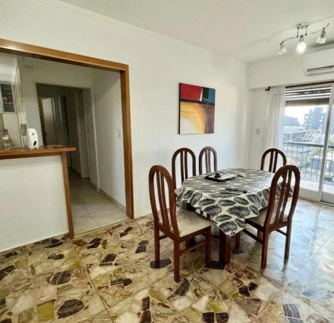 Departamento en venta - 2 Dormitorios 1 Baño - 72Mts2 - Vicente López 5