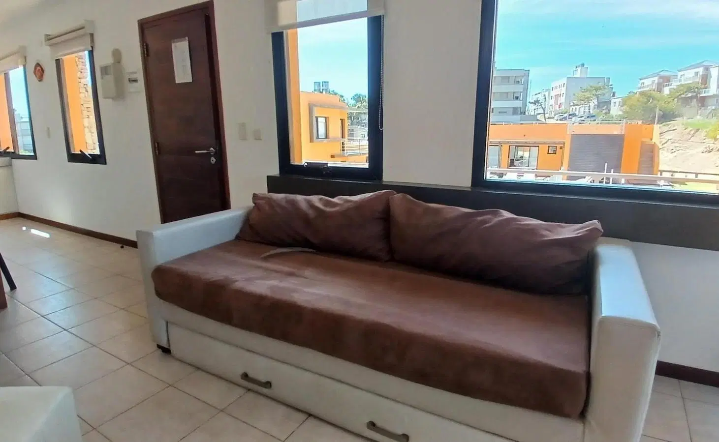 Departamento en venta - 2 Dormitorios 2 Baños - Villa Gesell 1
