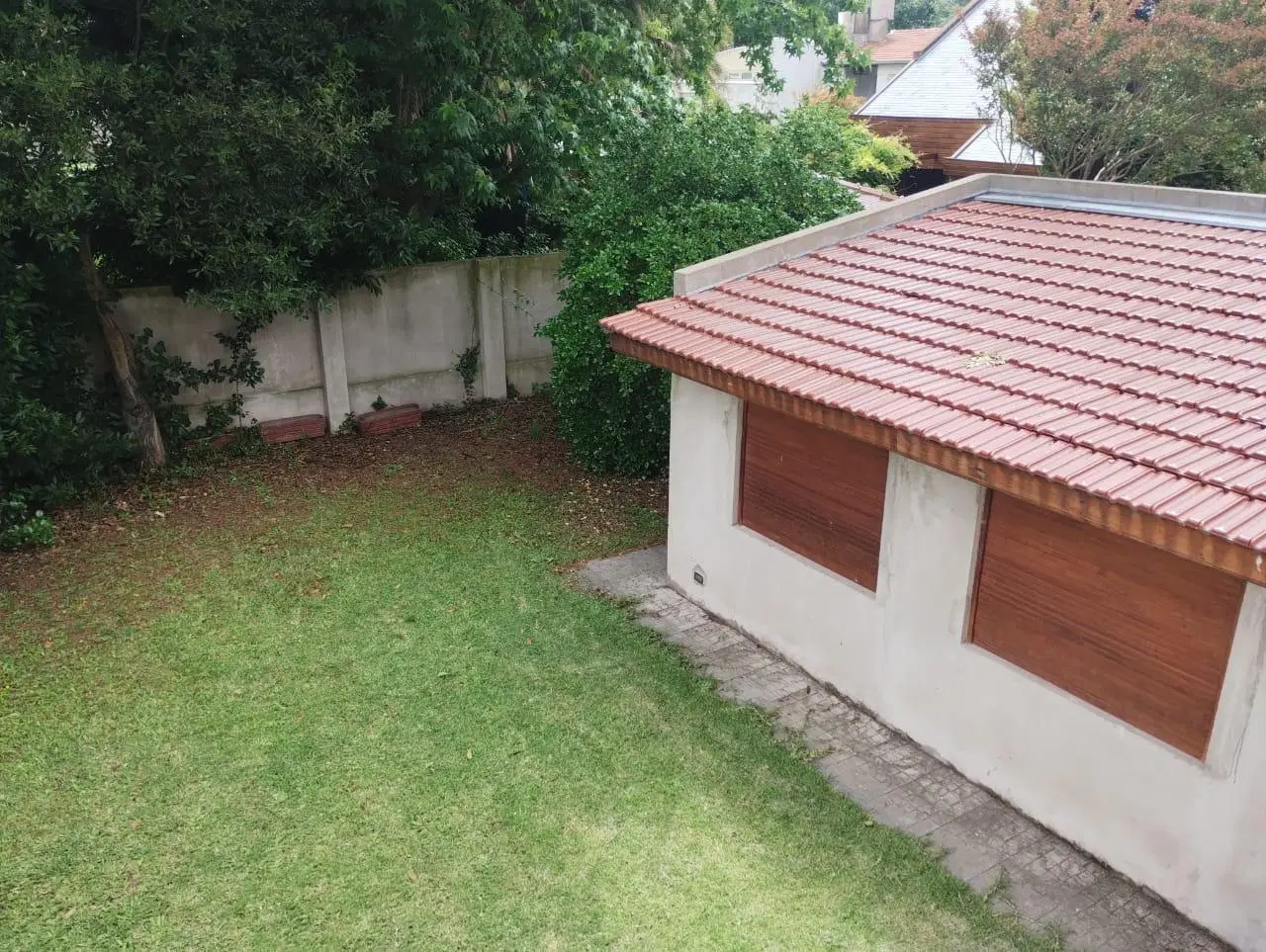 Casa en venta - 3 Dormitorios 2 Baños - Cocheras - 270Mts2 - Mar del Plata 3