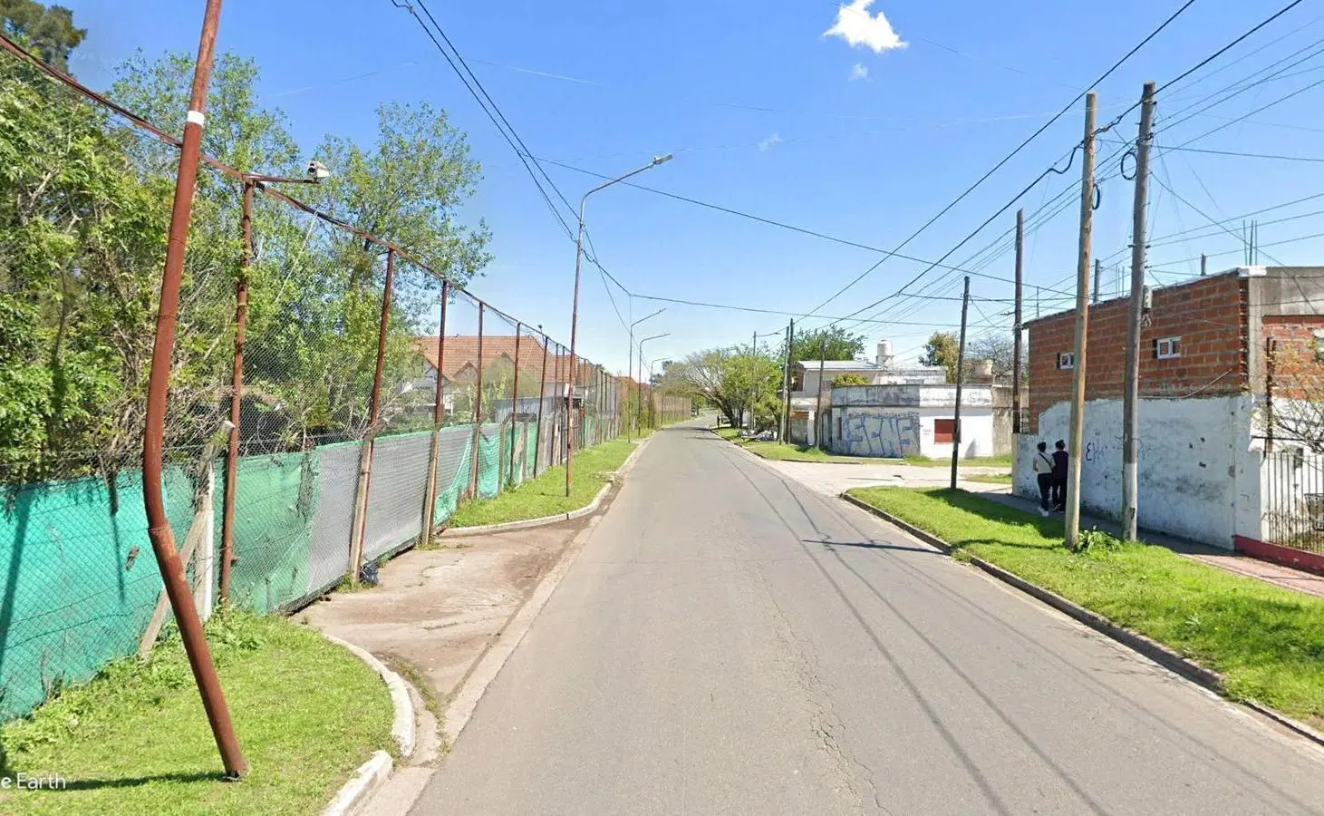 Casa en venta - 2 Dormitorios 2 Baños - Cochera - 240Mts2 - Burzaco 4