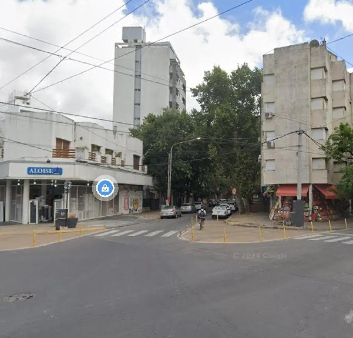 Cochera en venta - 12Mts2 - La Plata 4