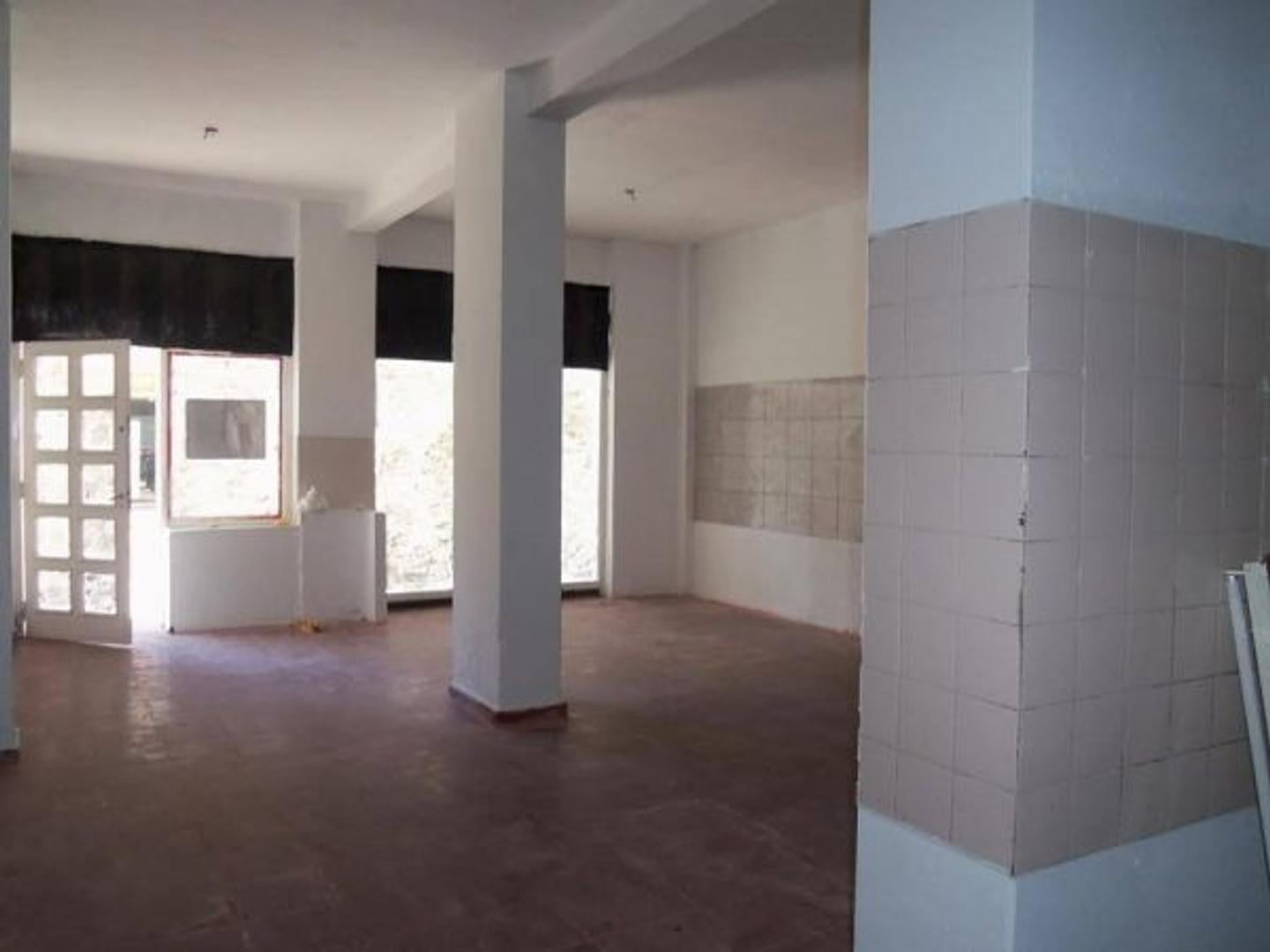 Local en venta - 2 Baños - 55mts2 - San Bernardo del Tuyu