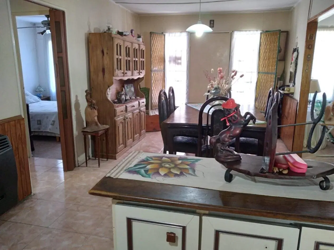 Casa en venta - 3 Dormitorios 3 Baños - Glew 1
