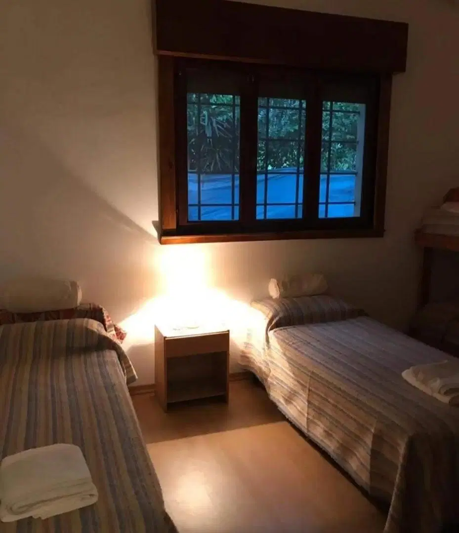 Casas en venta - 6 Dormitorios 4 Baños - 3.455Mts2 - General Rodríguez 5