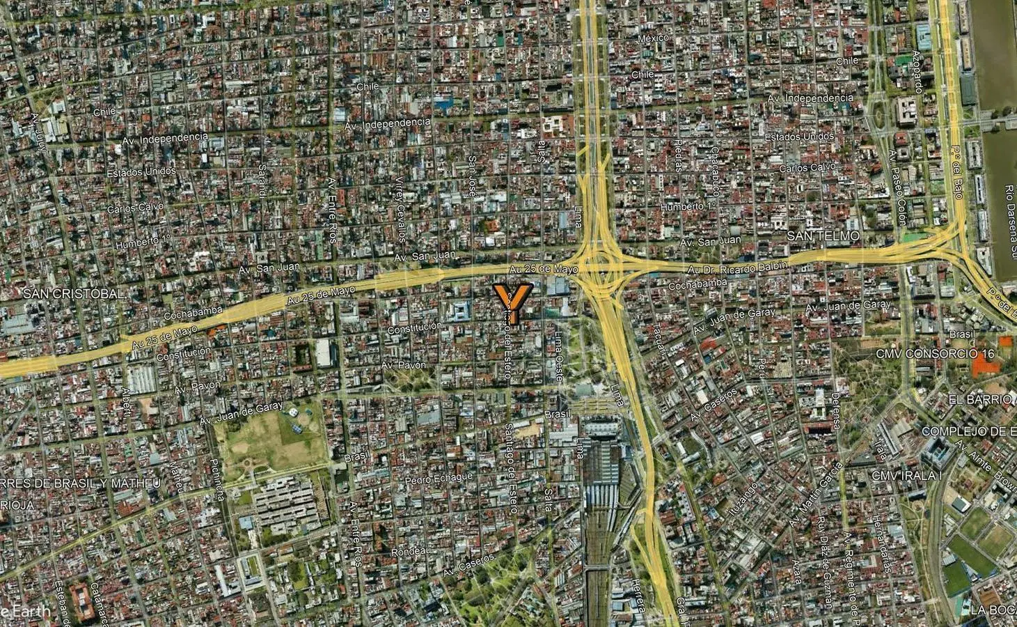 Casa en venta - 3 Dormitorios 1 Baño - Cochera - 206Mts2 - Villa de Mayo 3