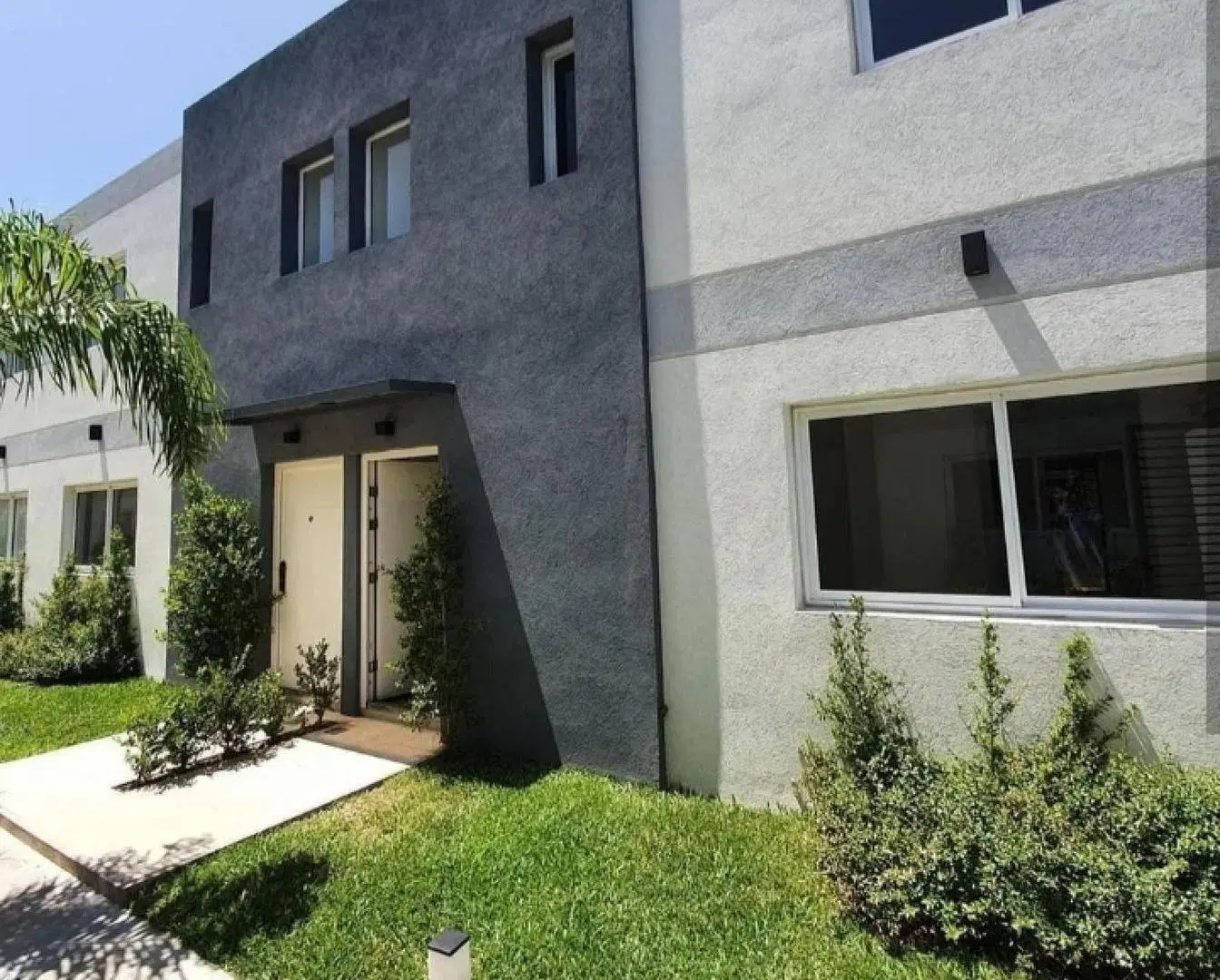 Dúplex en venta - 2 Dormitorios 2 Baños - Cochera - 70Mts2 - Ituzaingó Norte 3