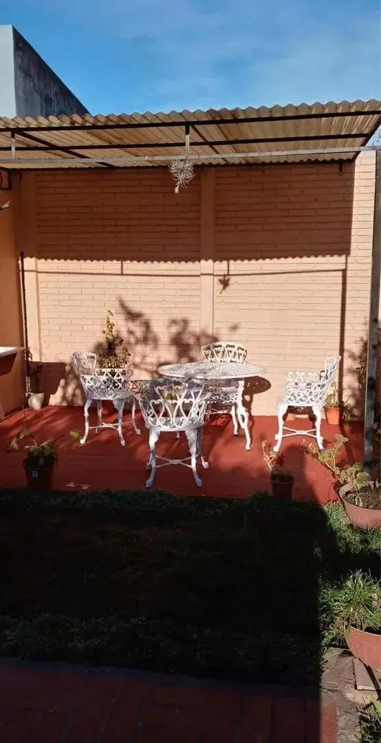 Casa en venta - 3 Dormitorios 3 Baños - 400Mts2 - Azul 3