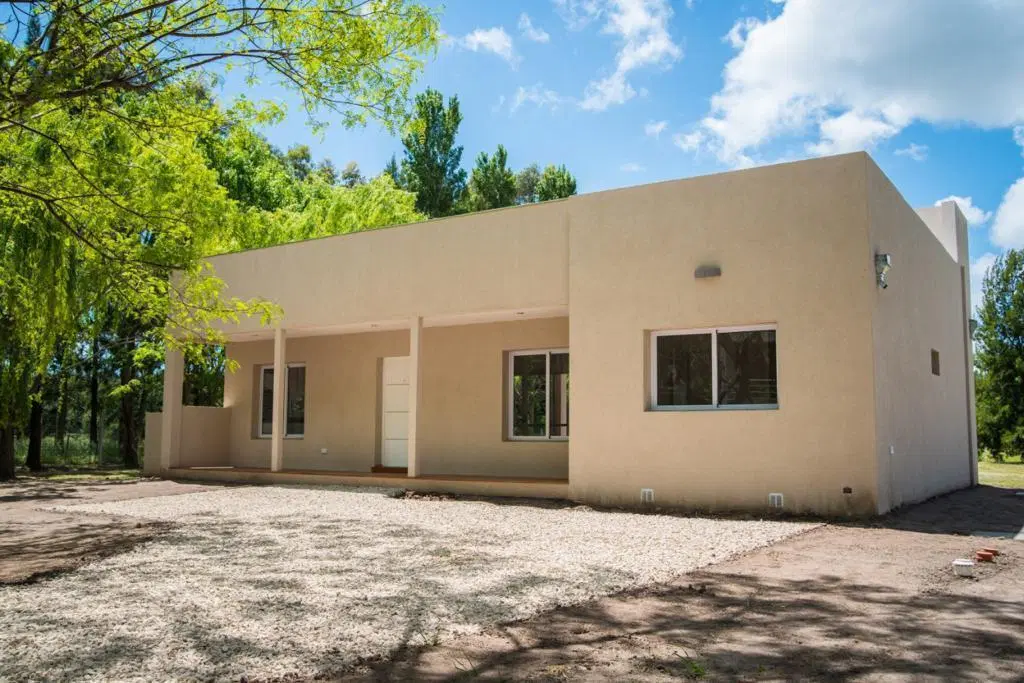 Casa en venta - 2 dormitorios 1 baño - 1.144mts2 - Posadas de los Lagos, Coronel Brandsen 4