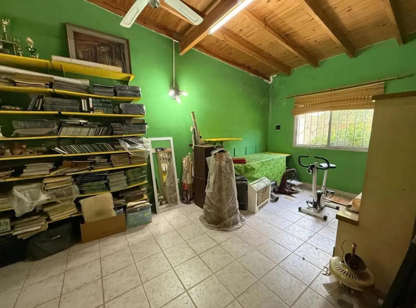 Casa en venta - 6 Dormitorios 4 Baños - Tolosa 5