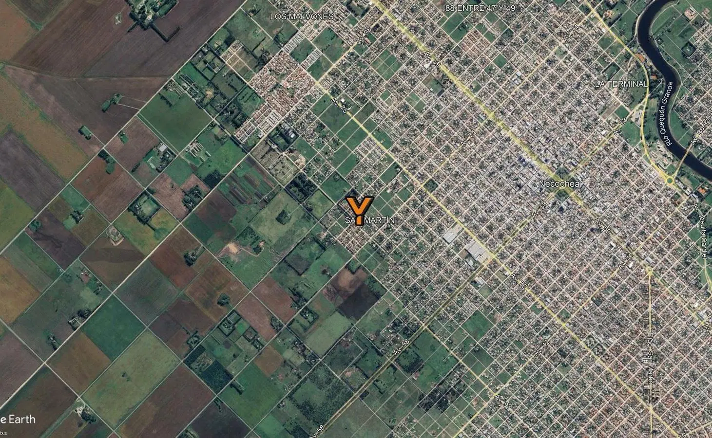Casa en venta - 2 dormitorios 2 baños - 300mts2 - Necochea 4