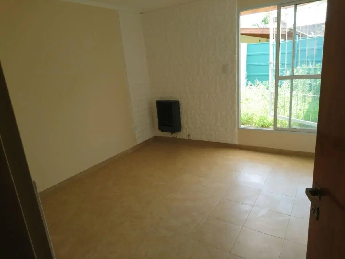 Departamento en venta - 1 dormitorio 1 baño - patio - 72mts2 - Lobos 4