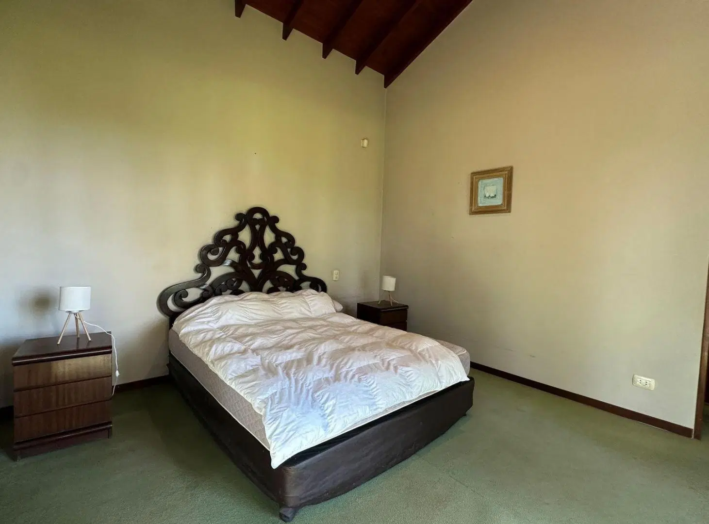 Casa en venta - 6 Dormitorios 5 Baños - Pinamar 2