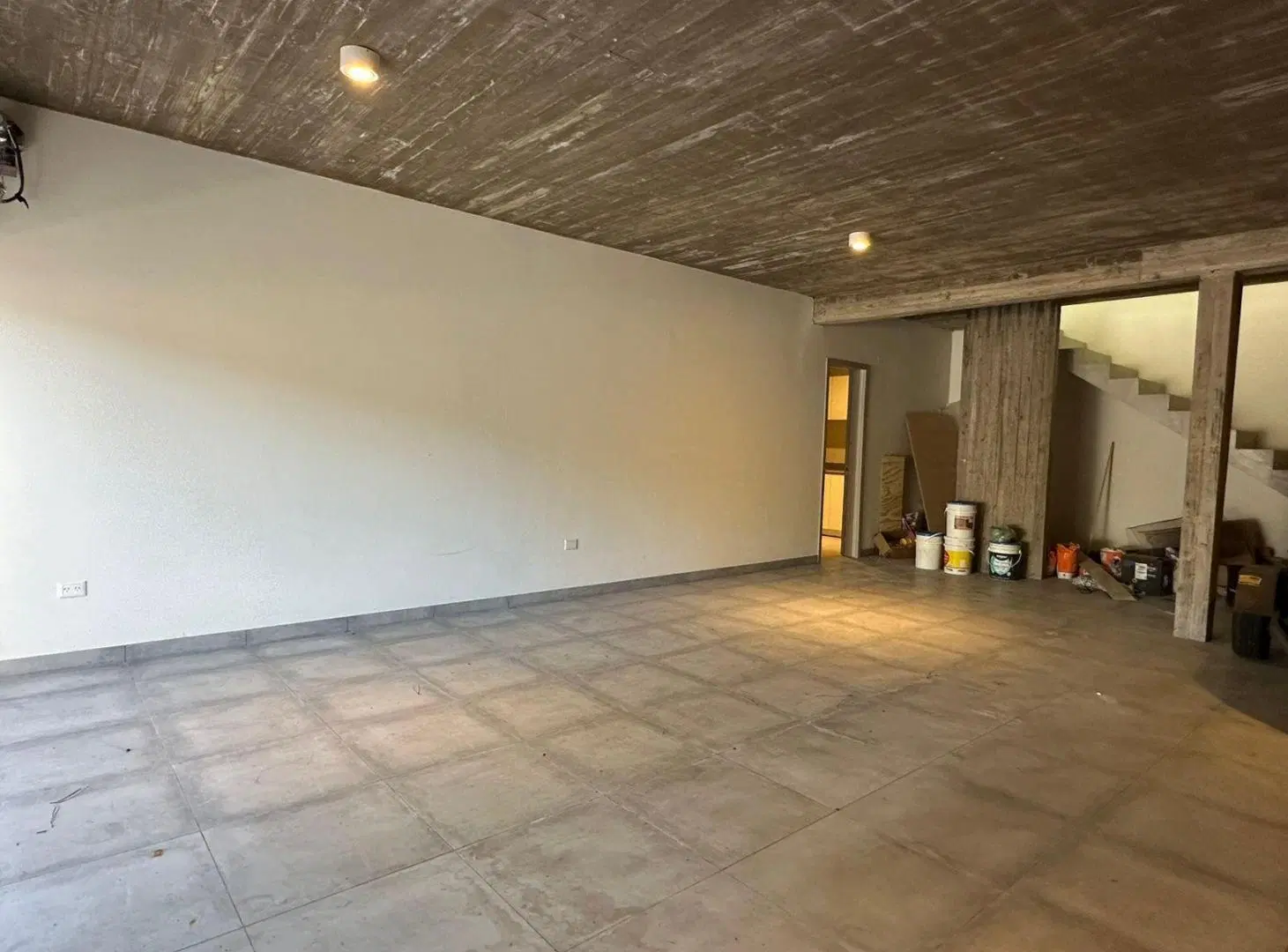 Casa en venta - 4 Dormitorios 4 Baños - Cochera - 1.300Mts2 - Pinamar 1