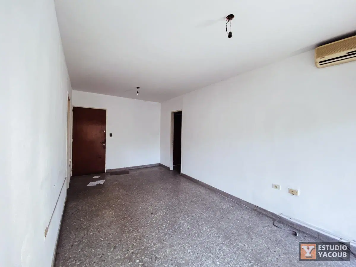 Departamento en venta - 2 dormitorios 1 baño - 70mts2 - La Plata 2