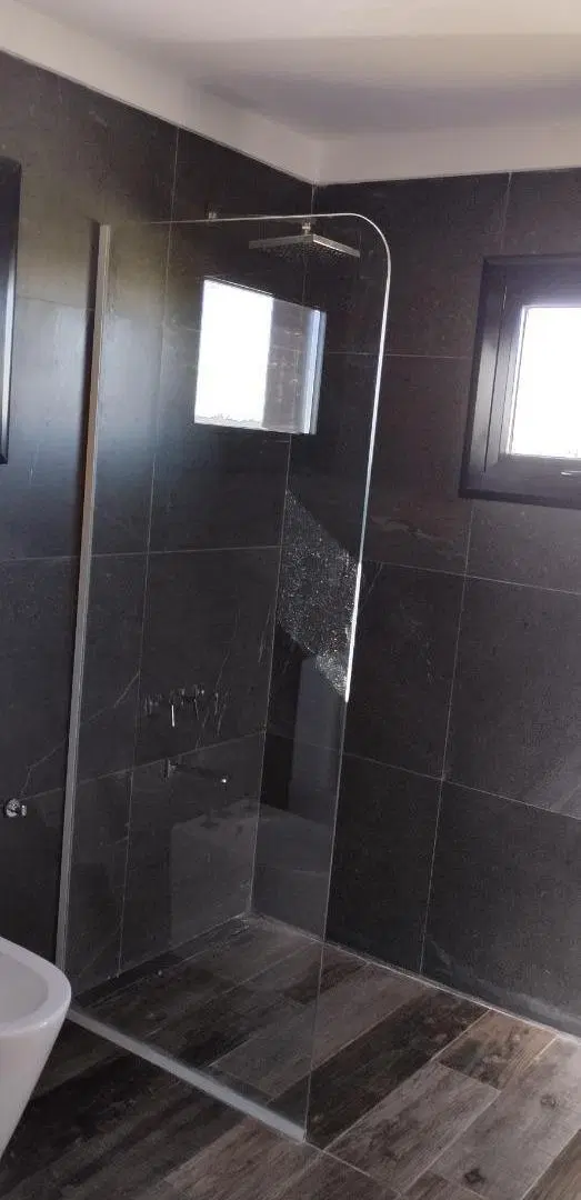 Casa en venta - 5 Dormitorios 2 Baños - Cochera - 2.000Mts2 - Luján 1
