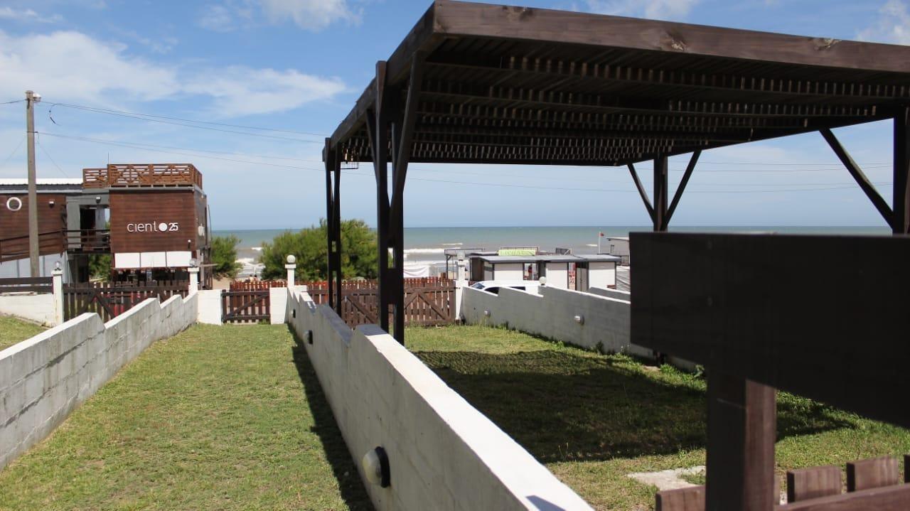 Departamento en venta - 2 Dormitorios 1 Baño - Cochera - 26Mts2 - Villa Gesell