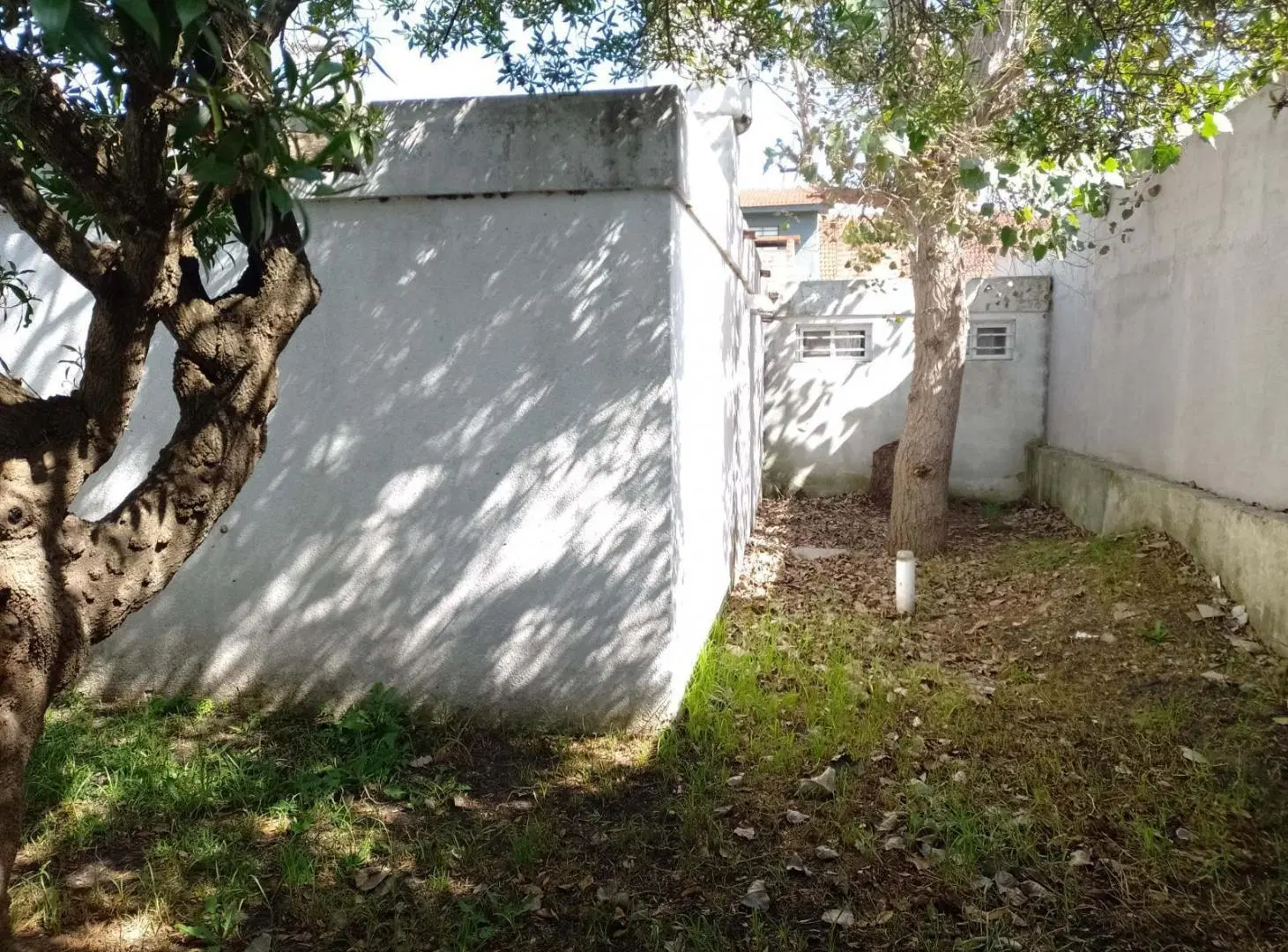 Casa en venta - 4 Dormitorios 2 Baños - Cochera - 450Mts2 - Mar del Tuyú 4
